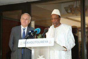 Alpha Conde et jean mark Ayrault