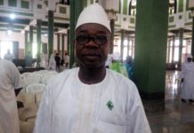 L’artiste Kérfala Kanté, parle de Sékou Touré : « Papa Sékou a gardé toutes les richesses de la Guinée pour sa jeunesse. Si » L’artiste guinéen Kérfala Kanté