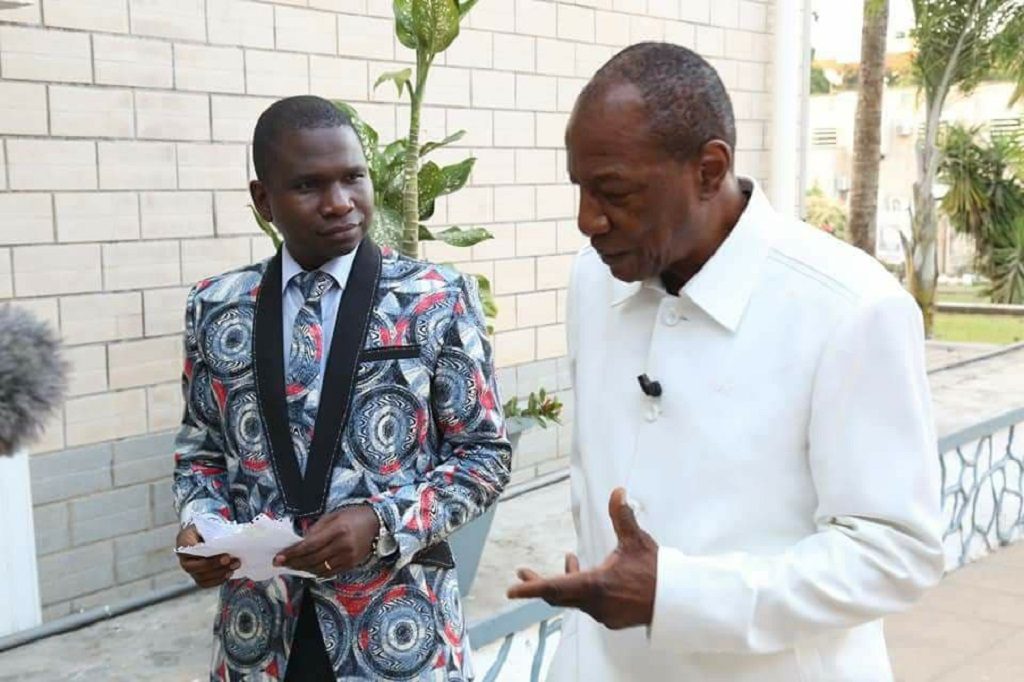 Alpha Condé président de la république de Guinée et le journaliste Aladji Cellou