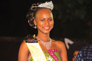 Miss Guinée 2016 Safiatou Baldé