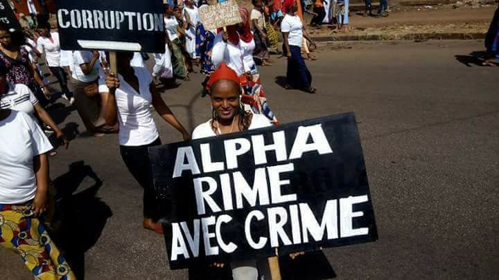 Manifestations des femmes contre le régime d'Alpha Condé