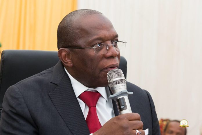 IBRAHIMA KASSORY FOFANA, PREMIER MINISTRE, CHEF DU GOUVERNEMENT, A L’OCCASION DE LA CEREMONIE OFFICIELLE DE PASSATION DE POUVOIRS IBRAHIMA KASSORY FOFANA, PREMIER MINISTRE, CHEF DU GOUVERNEMENT, A L’OCCASION DE LA CEREMONIE OFFICIELLE DE PASSATION DE POUVOIRS