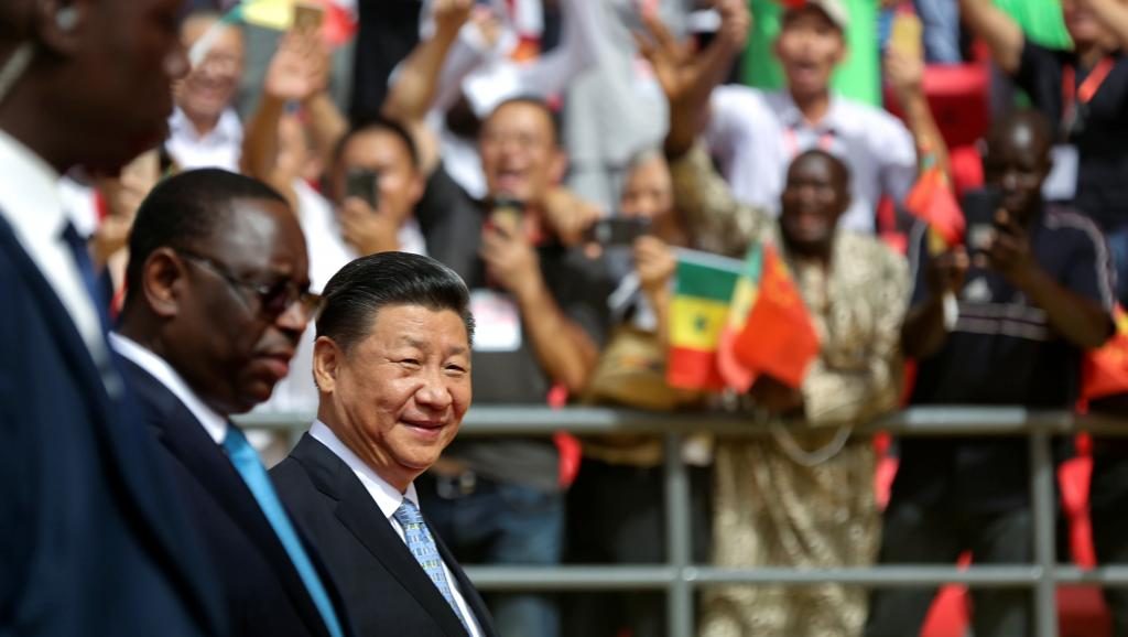 Sénégal: les présidents chinois et sénégalais inaugurent une arène de lutte