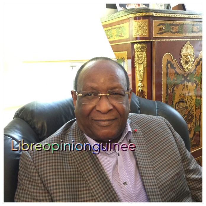 Lansana Kouyaté, ancien premier ministre guinéen et président du PEDN Lansana Kouyaté, ancien premier ministre guinéen et président du PEDN