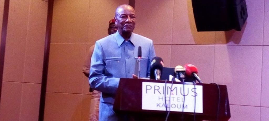 Energie en Guinée : le président Alpha Condé préside la signature du contrat commercial du barrage de Koukoutamba