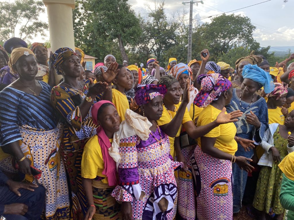 Foutah: Macka Balde et ibrahima Sory Cissé mobilisent Ditinn et Sadioyah en faveur du président Alpha Condé (images)