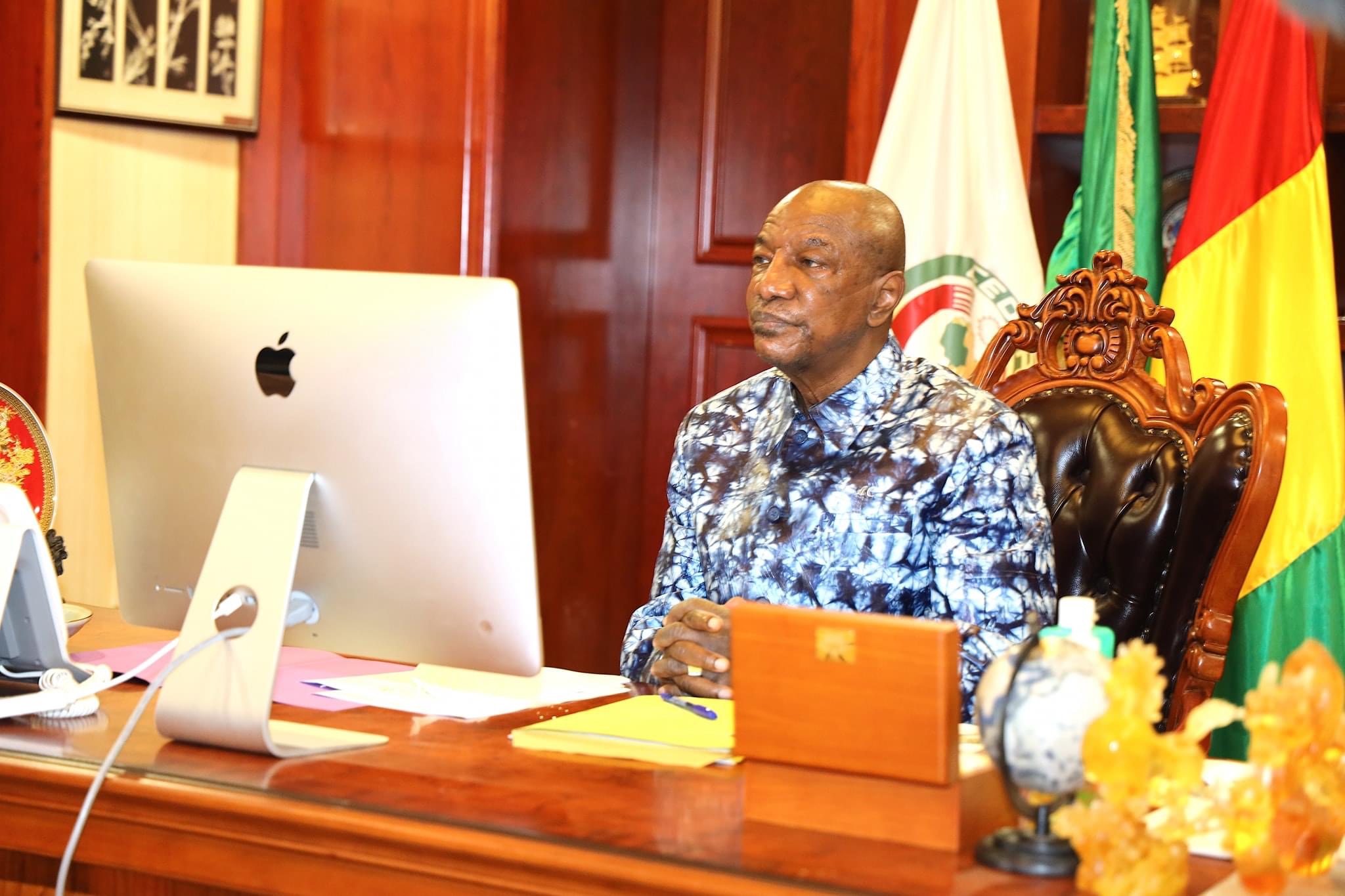 Le président guinéen Alpha Conde en visioconférence