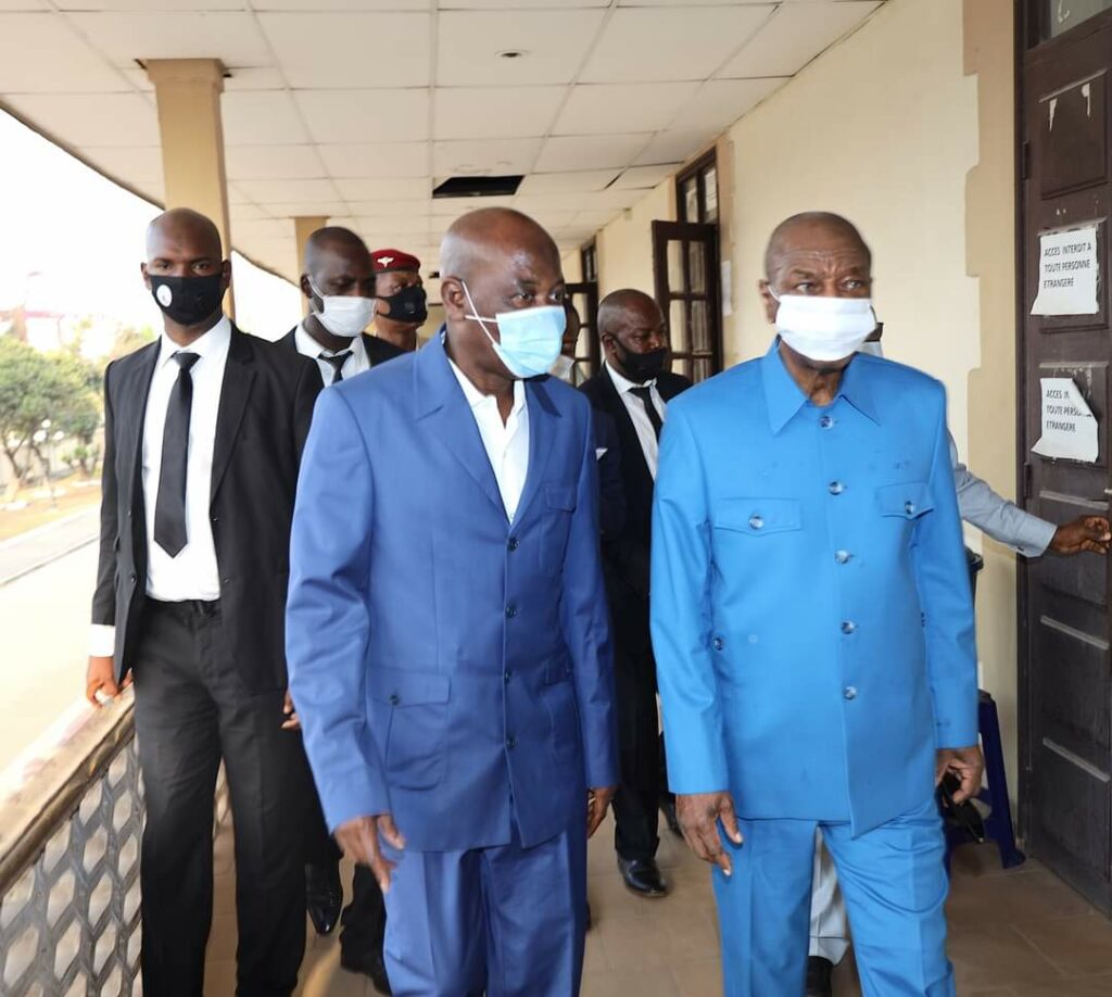 Visite surprise du président Alpha Condé au Ministère de la fonction publique, Justice et à l’éducation nationale