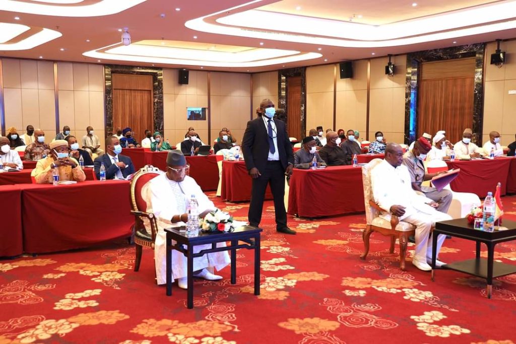 Alpha Condé et son Gouvernement en séminaire