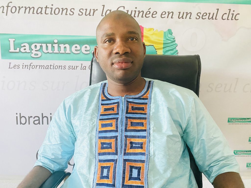 Opposants écroués, indépendance de la justice, dialogue politique…Macka Baldé dit tout à Laguinee.info Macka Baldé, vice-président des NFD, DGA de l’agence nationale du volontariat jeunesse Anvj au siège du site Laguinee.info juin 2021