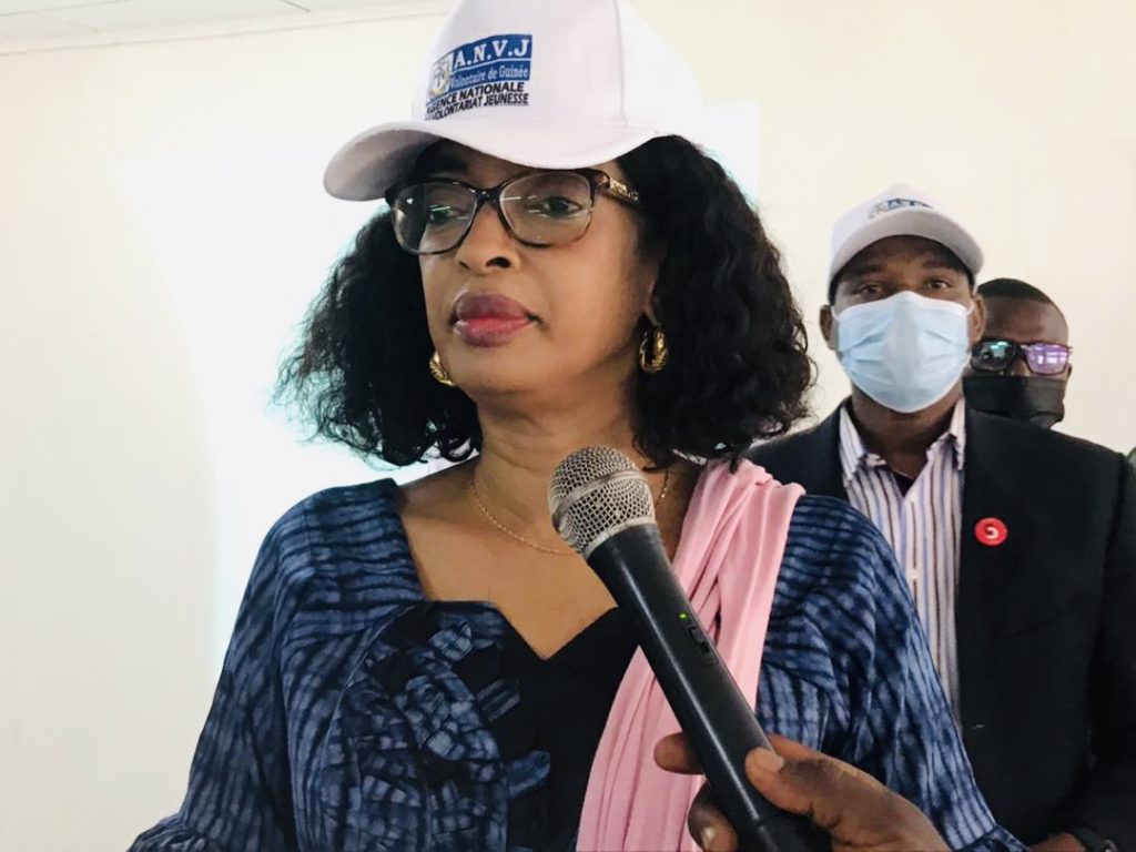 JOURNÉE INTERNATIONALE DE LA JEUNESSE : VOICI LA DÉCLARATION DE MADAME ASSIATOU BALDÉ, MINISTRE DE LA JEUNESSE ET DE L’EMPLOI DES JEUNES