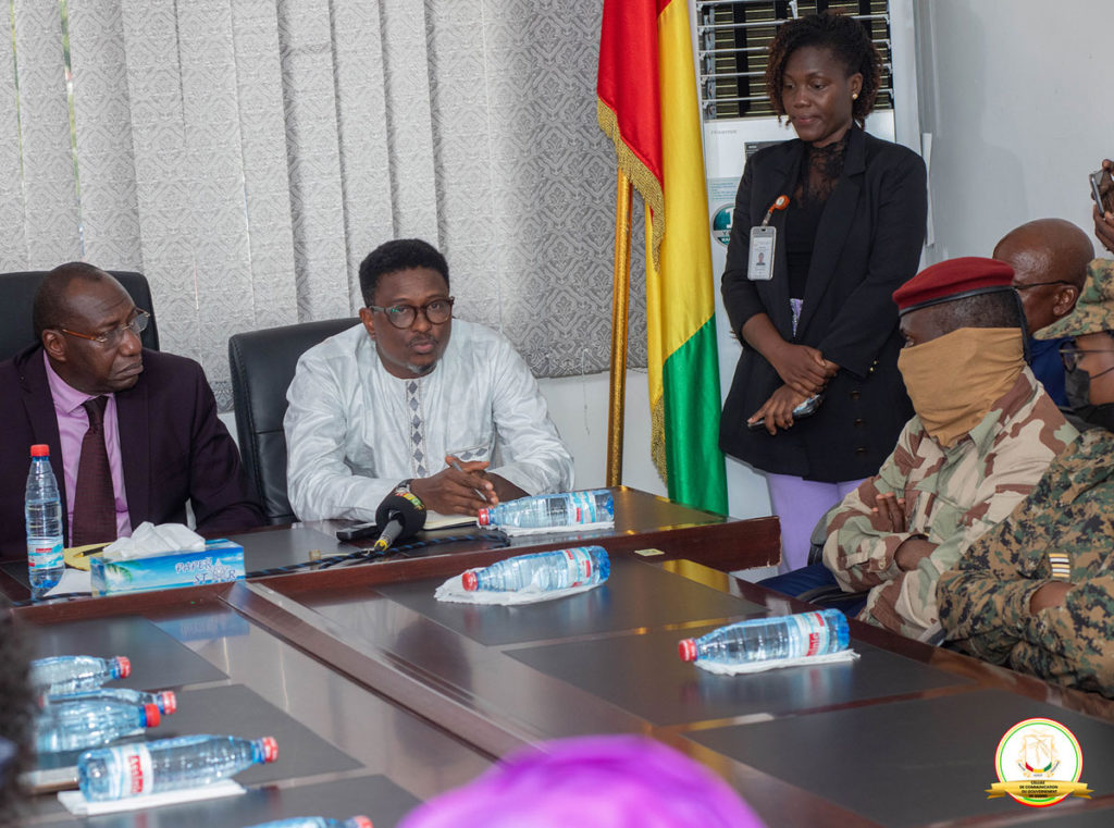 Alpha Bacar Barry prend les rênes du département en charge de l’Enseignement technique et de la formation professionnelle