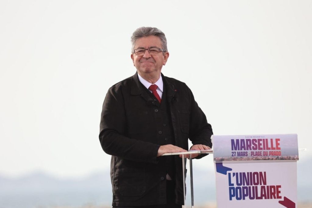PRÉSIDENTIELLE 2022 : LE VOTE BLANC PRIVILÉGIÉ AU SECOND TOUR CHEZ LES SOUTIENS DE JEAN-LUC MÉLENCHON