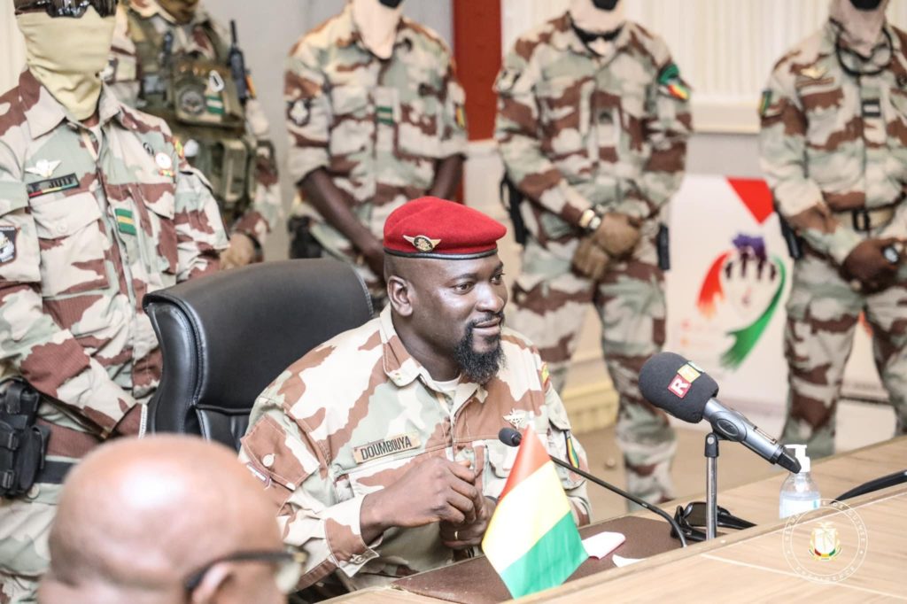 An 1 du CNRD: le Colonel Doumbouya déplore une lenteur dans le traitement des dossiers administratifs