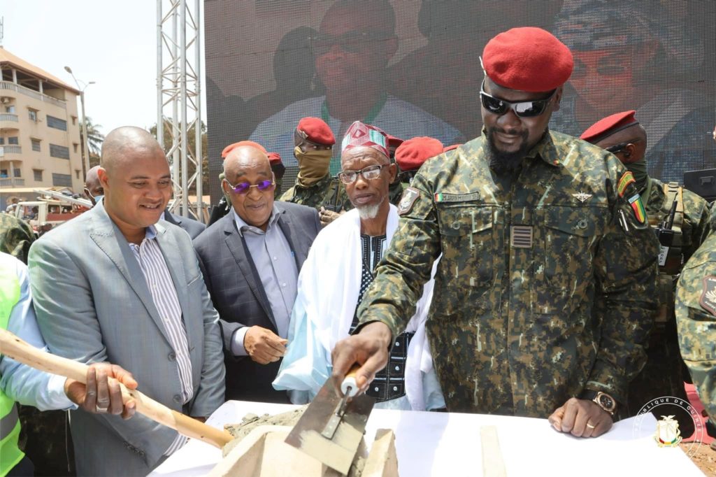 Infrastructures : le Colonel Mamadi Doumbouya a procédé ce mercredi à la pose de la première pierre pour la construction de l’échangeur de Bambeto