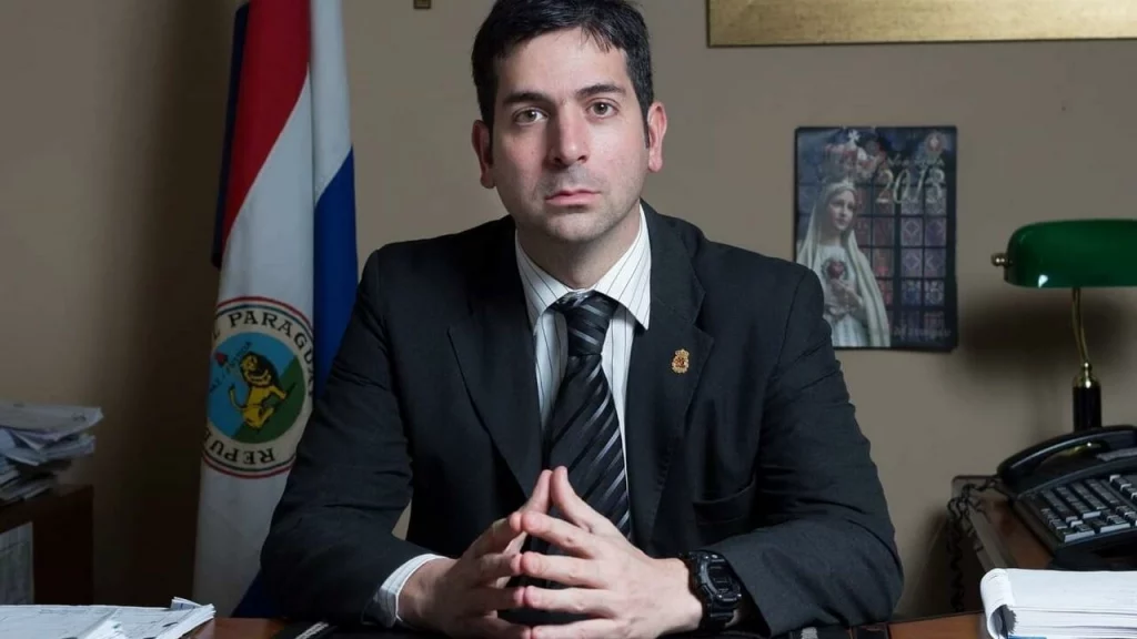 Le procureur anti-drogue du Paraguay abattu sur une plage de Colombie pendant son voyage de noce