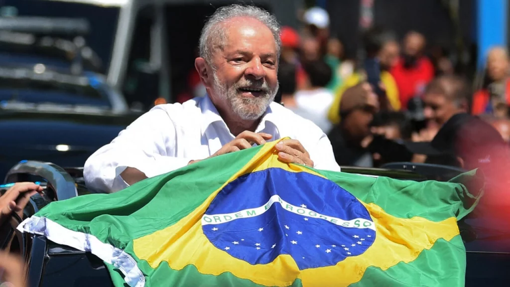 Présidentielle au Brésil: Luiz Inácio Lula da Silva élu président du Brésil