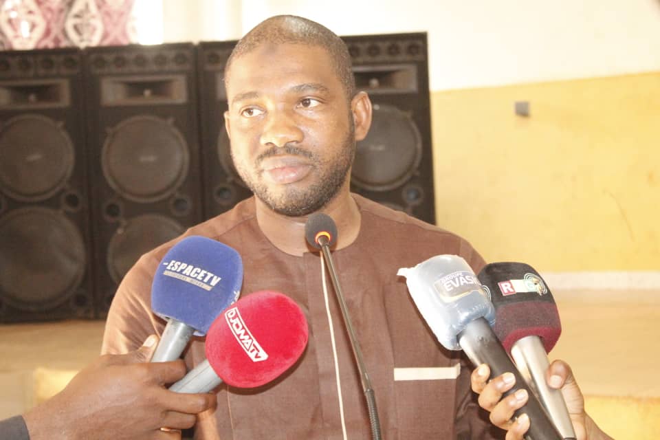 Macka Baldé, Directeur Général de l'Agence Nationale du Volontariat Jeunesse ANVJ à Coyah