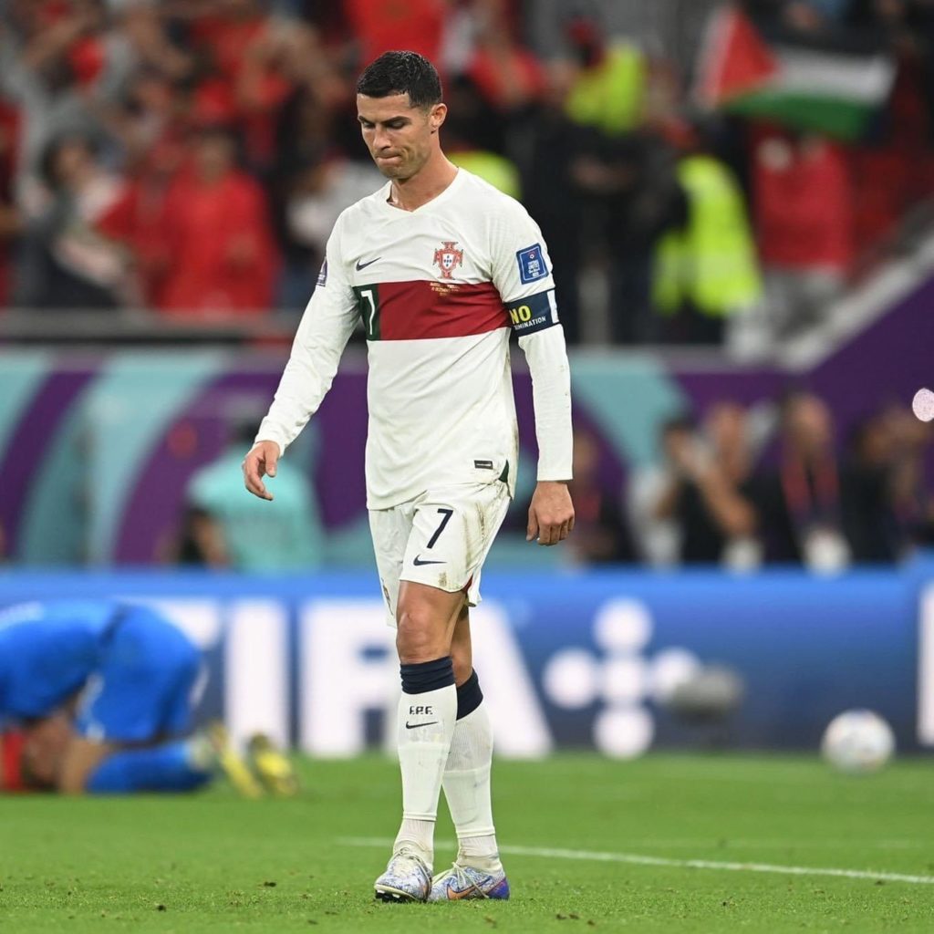 Première réaction de Cristiano Ronaldo après l’élimination du Portugal : « beaucoup a été dit, beaucoup a été écrit, beaucoup a été spéculé, mais mon dévouement au Portugal n’a pas changé pendant un instant »