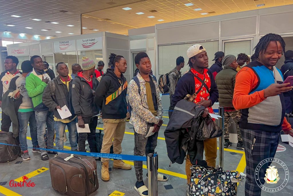 Aéroport de Conakry : arrivée du quatrième convoi humanitaire…