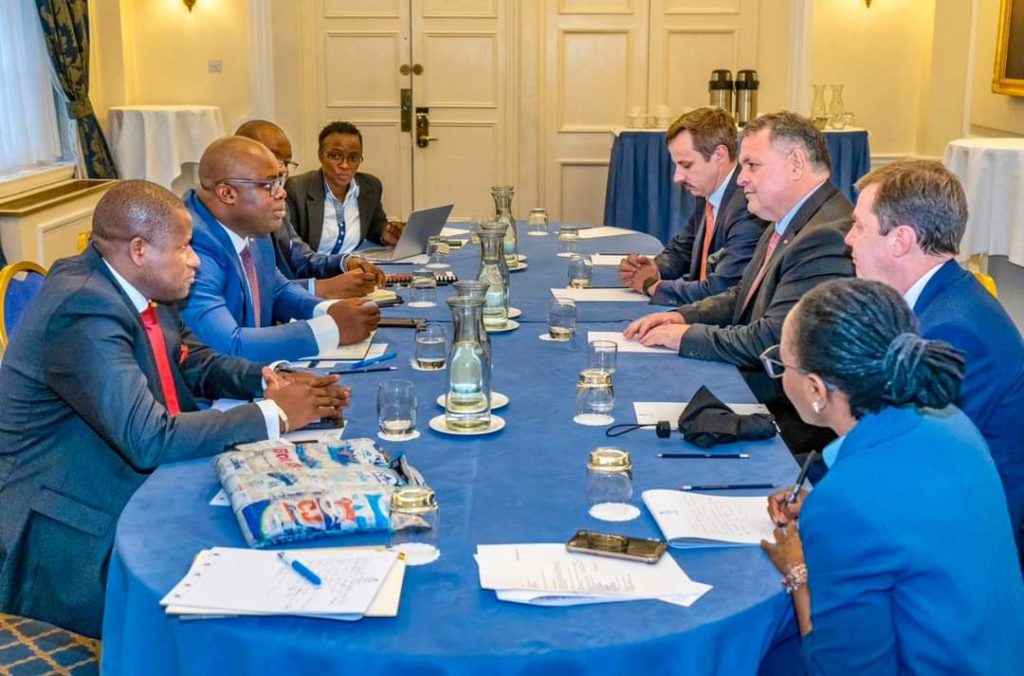 LONDRES : Le Premier Ministre Dr Bernard Goumou rassure les investisseurs britanniques