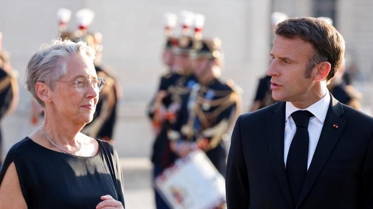 REMANIEMENT : ÉLISABETH BORNE CONFIRMÉE À MATIGNON PAR EMMANUEL MACRON, LE CHEF DE L’ETAT S’EXPLIQUERA SUR SON CAP «D’ICI À LA FIN DE LA SEMAINE»