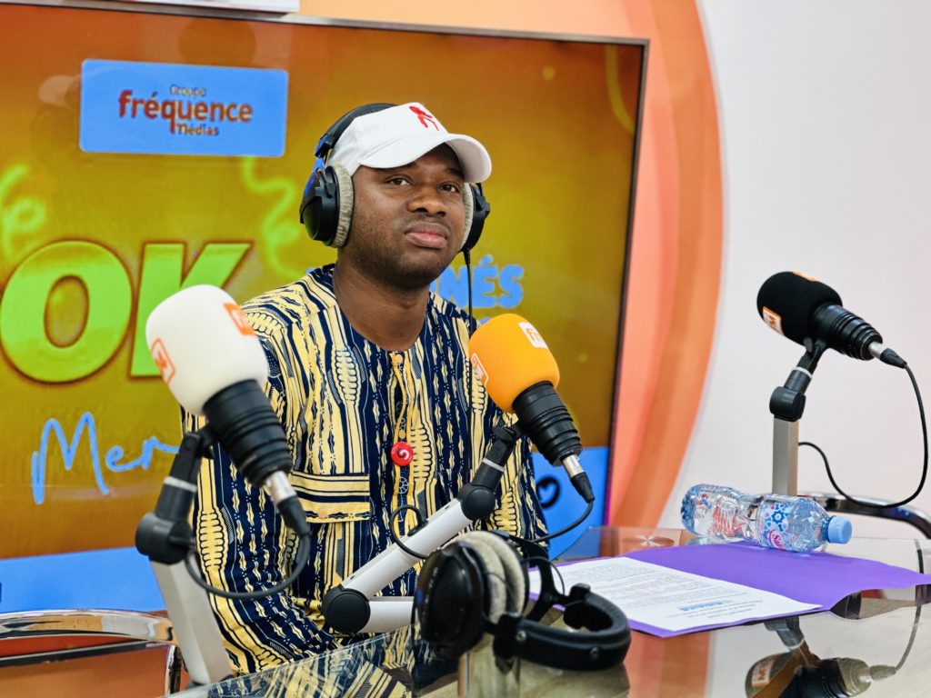 Fim FM : le Directeur Général de l’ANVJ Macka Baldé a été l’invité de l’émission « district des institutions » ce samedi 22 juillet 2023 (décryptage)