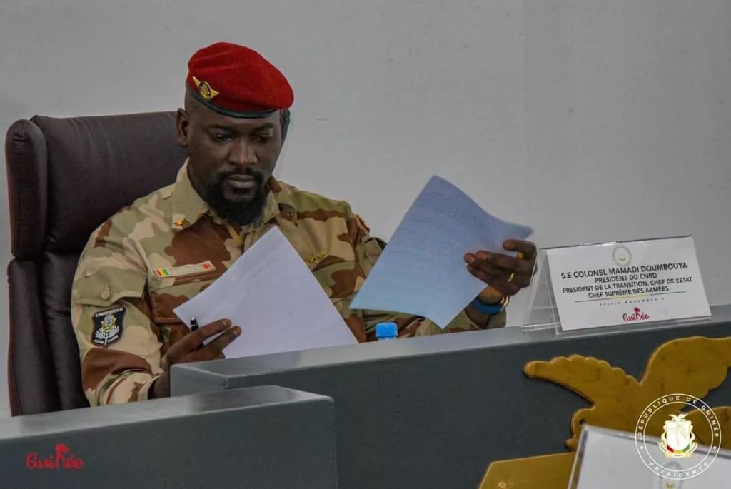 Guinée : colonel Mamadi Doumbouya accorde la nationalité à un étranger