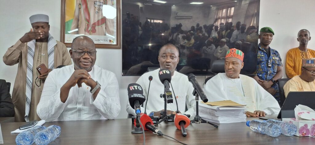 Ministère de la Jeunesse: Cellou Baldé installé « Mobilisons-nous, engageons-nous pleinement dans la vision de refondation portée par le Général Mamadi Doumbouya »