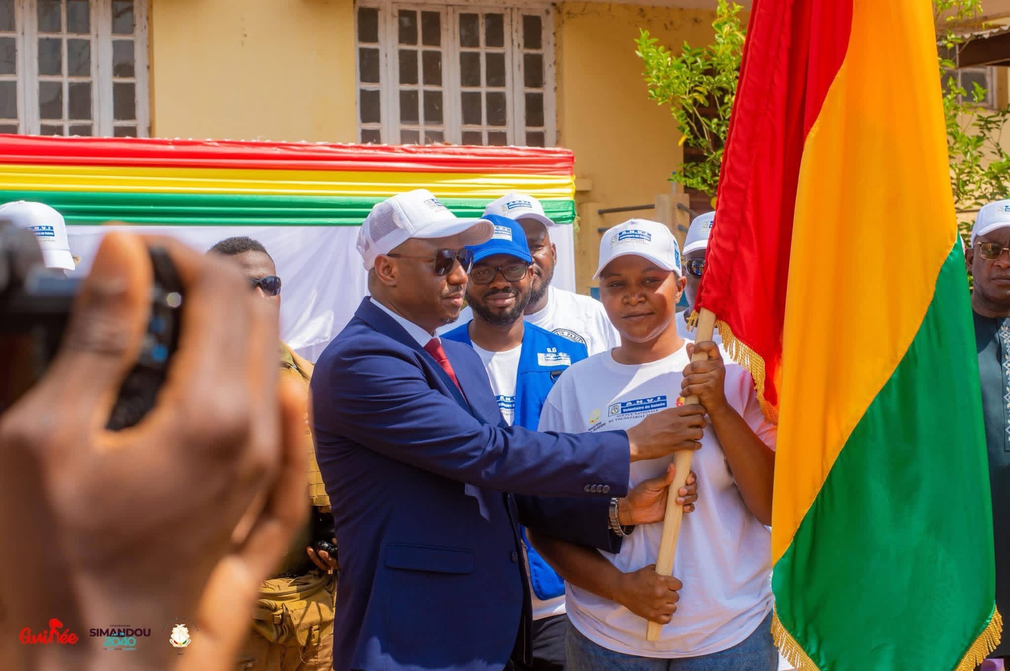 Kindia : le ministre de la jeunesse Mamadou Cellou Baldé clôture la formation de 100 jeunes volontaires sur le civisme, la paix la cohésion sociale et l’unité nationale