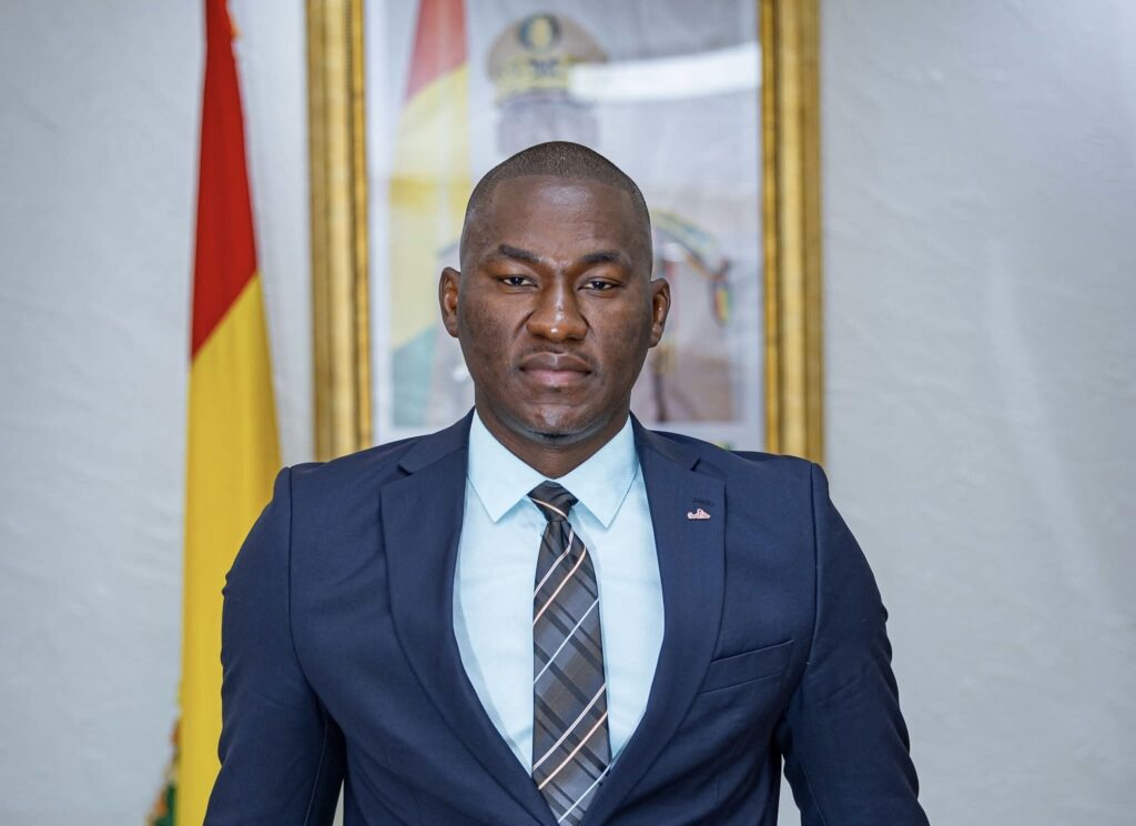 Présidence : le président Doumbouya limoge le DG de la DCI, Moussa Condé et Mamadou Angelo Diallo de la BSPP pour « faute lourde » (décret)