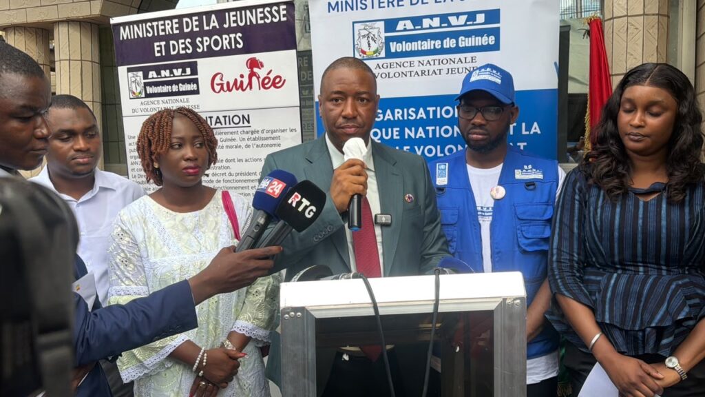 Crise à la fédération guinéenne de football : communiqué du ministère de la jeunesse et des Sports