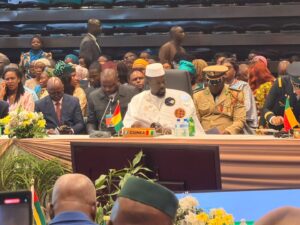 Le président Guinéen au sommet de la Cedeao en Sierra Leone