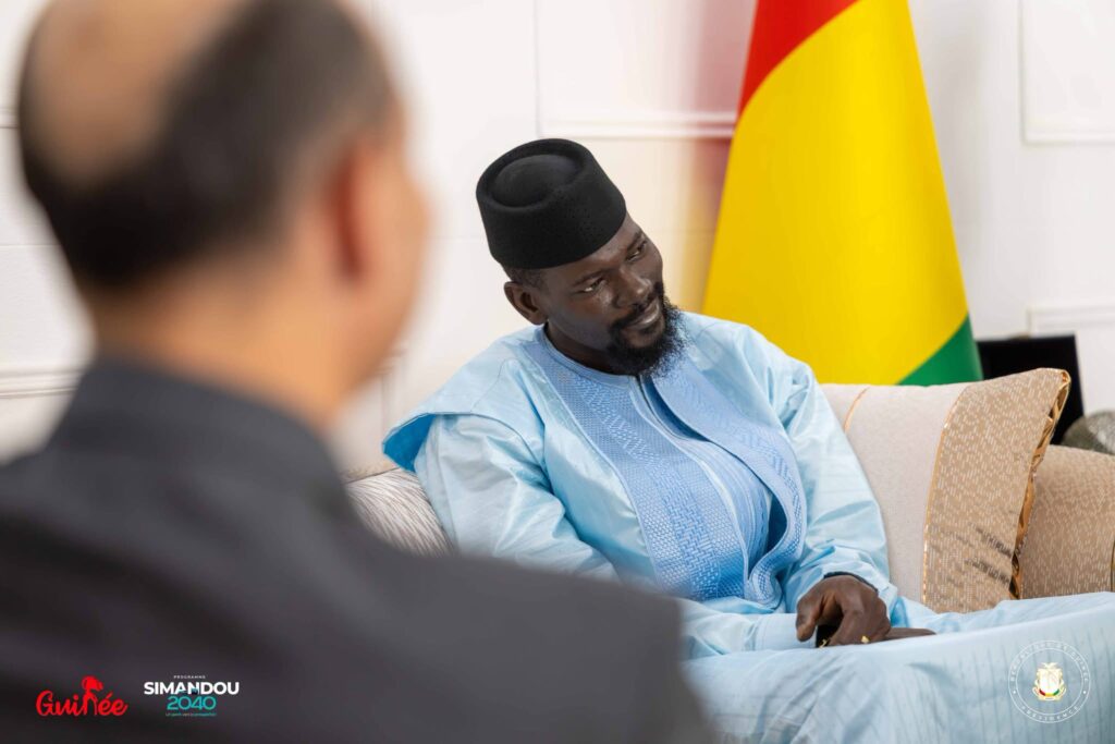 Décret : le président Mamadi Doumbouya réorganise le Cabinet civil de la Présidence avec la création d’un poste de Chef de cabinet