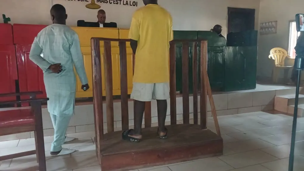Affaire du viol collectif de Djoma-Balandougou : « Je reconnais les faits, mais je n’ai pas diffusé la vidéo », avoue Moussa Condé à la barre